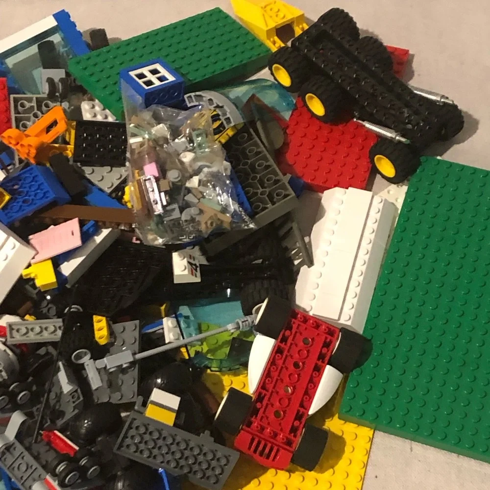 Random Miscellaneous LEGO Parts in Plastic Bin. NO Mini Figs. Please Read